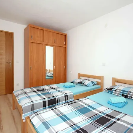 Apartment Bradaric