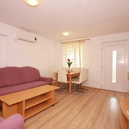 Bradaric Apartman Pula
